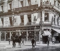 Caf&eacute; Central, Ecke Schlo&szlig;stra&szlig;e und Altmarkt