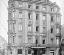 Dresden. Hotel "Stadt Rom" (1773), Neumarkt 10. Hauptfassade mit Eingang